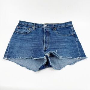 ✅ Levi's 501 High Waisted Raw Hem BUTTON FRONT DENIM Shorts SIZES 33. EUC.